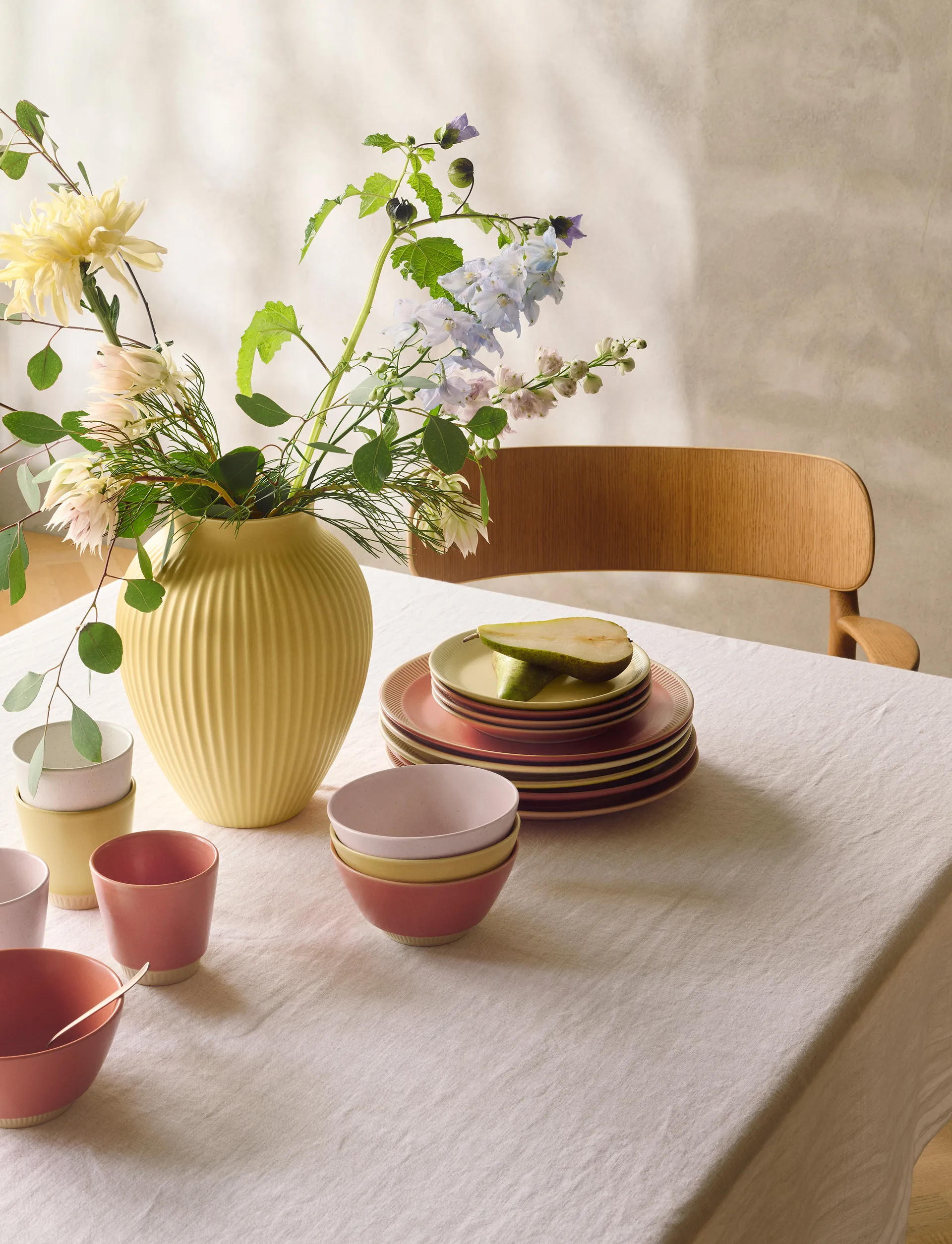 Knabstrup maljakko uritettu 12,5 cm, Keltainen Knabstrup Keramik