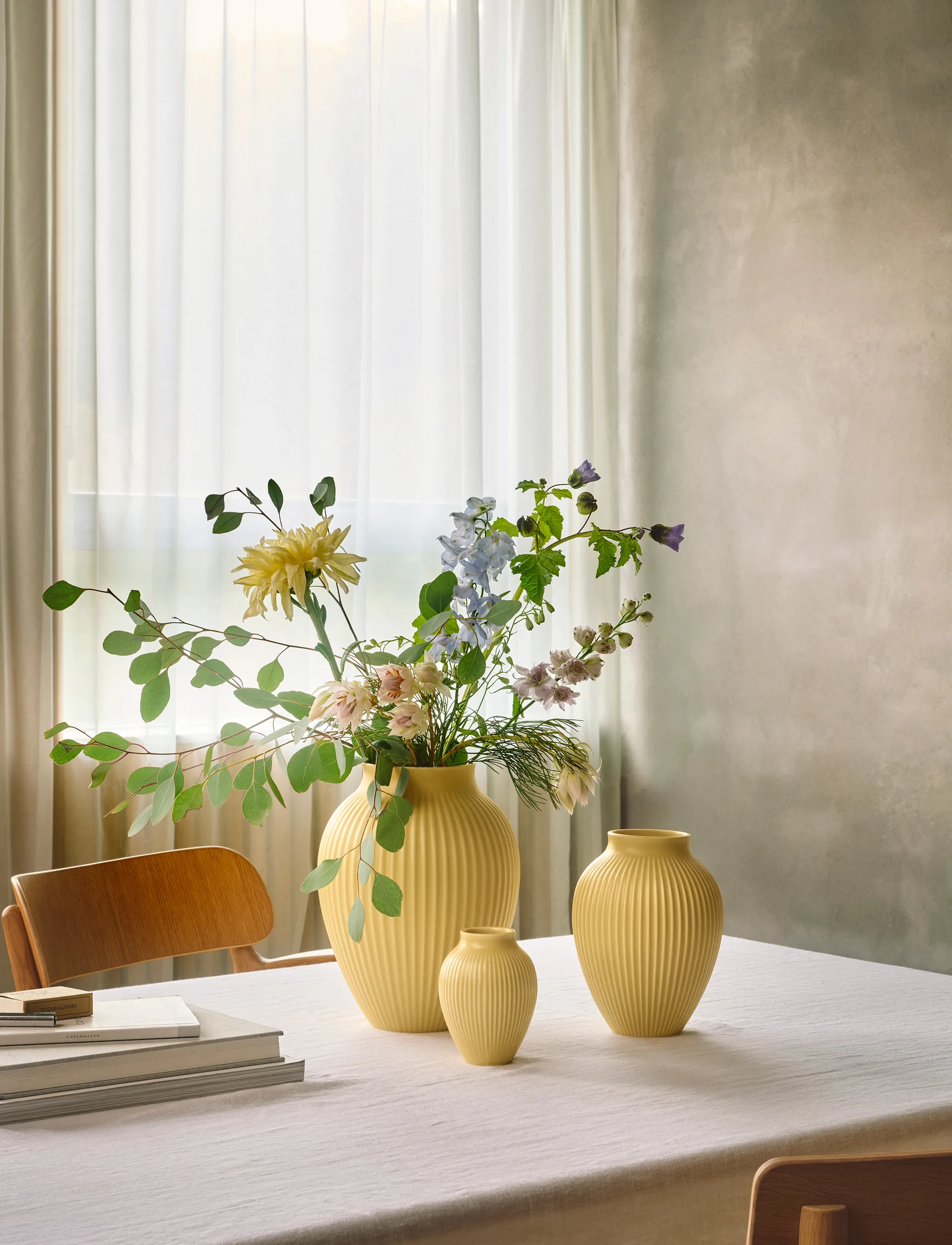 Knabstrup maljakko uritettu 27 cm, Keltainen Knabstrup Keramik