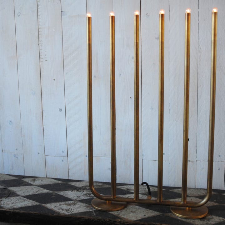 December 6 kynttilänjalka, Messinki raaka Konsthantverk