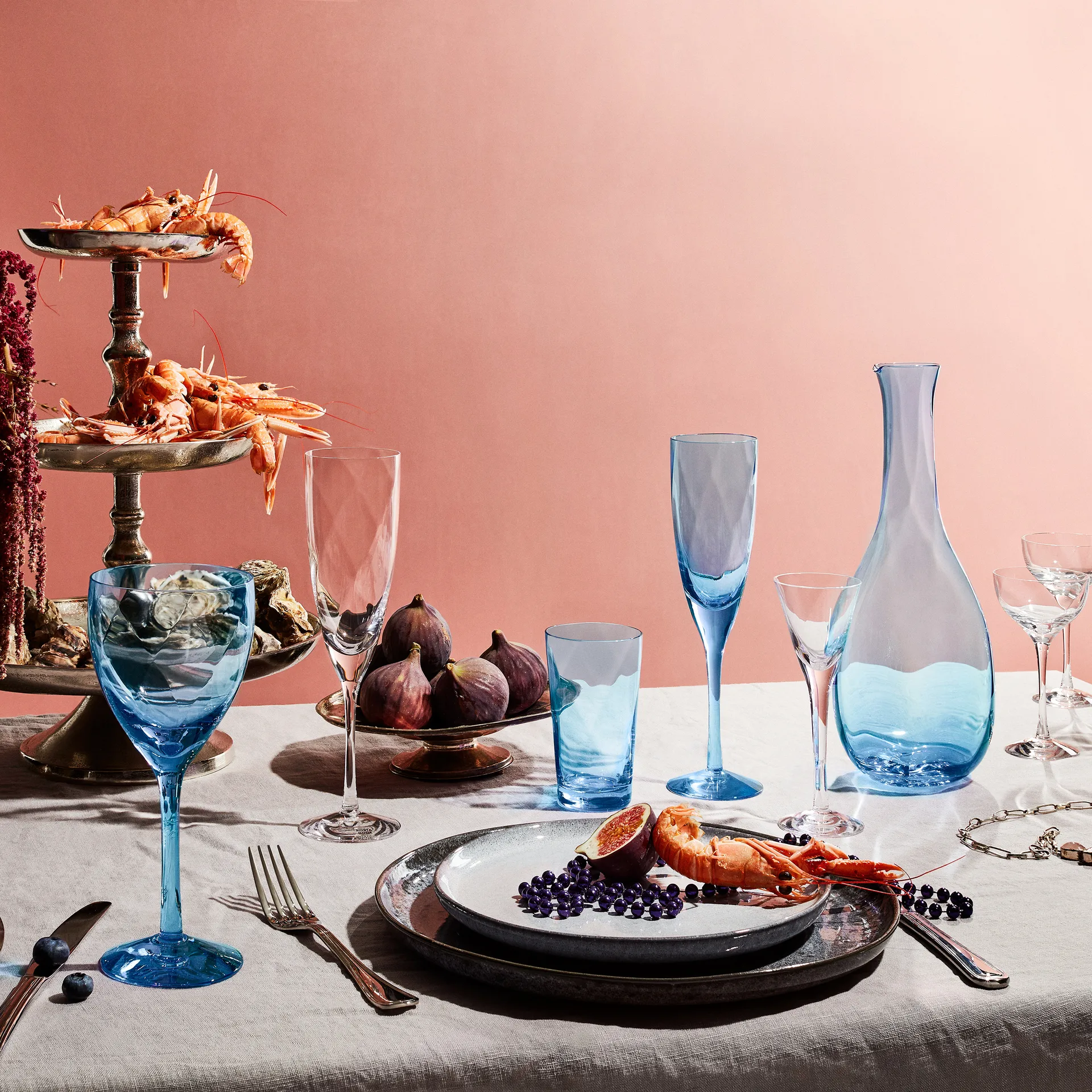 Chateau 40 -juomalasi 22 cl, Monivärinen Kosta Boda