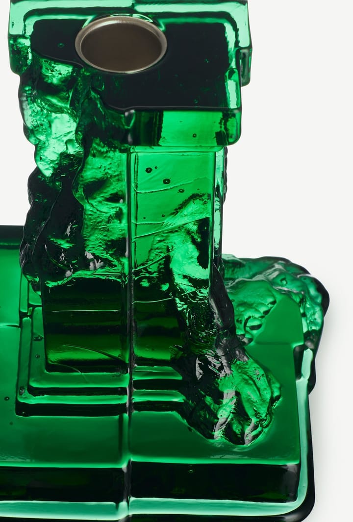 Rocky Baroque -kynttilänjalka 150 mm - Smaragdin vihreä - Kosta Boda