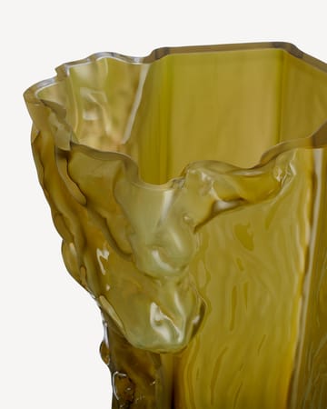 Rocky Baroque maljakko 35 cm - Oliivi - Kosta Boda