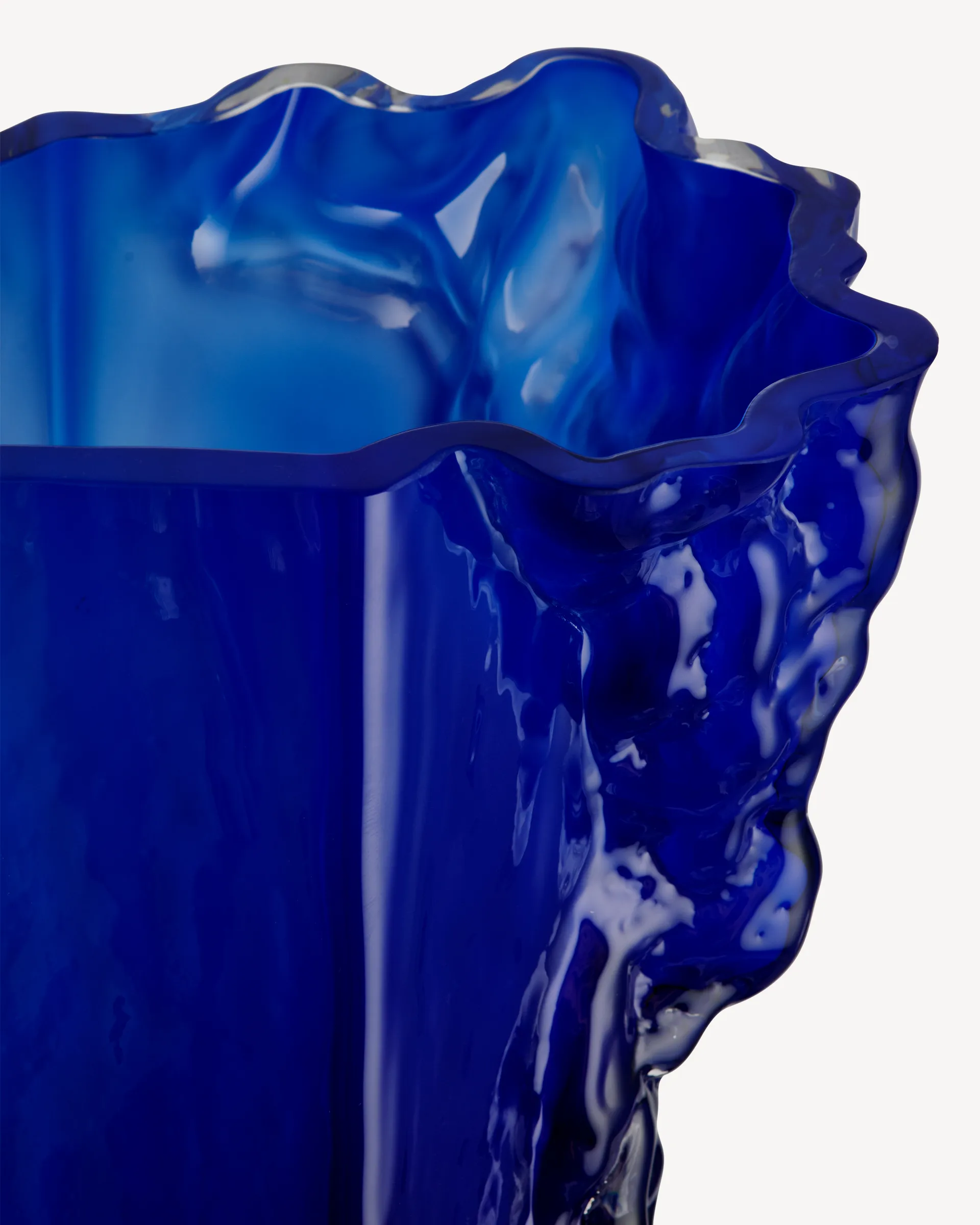 Rocky Baroque maljakko 35 cm, Syvänsininen Kosta Boda