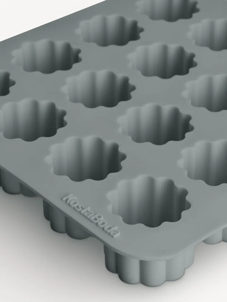 Viva jääpalamuotti 16 lokeroa 13 cl, Antrasiitti Kosta Boda