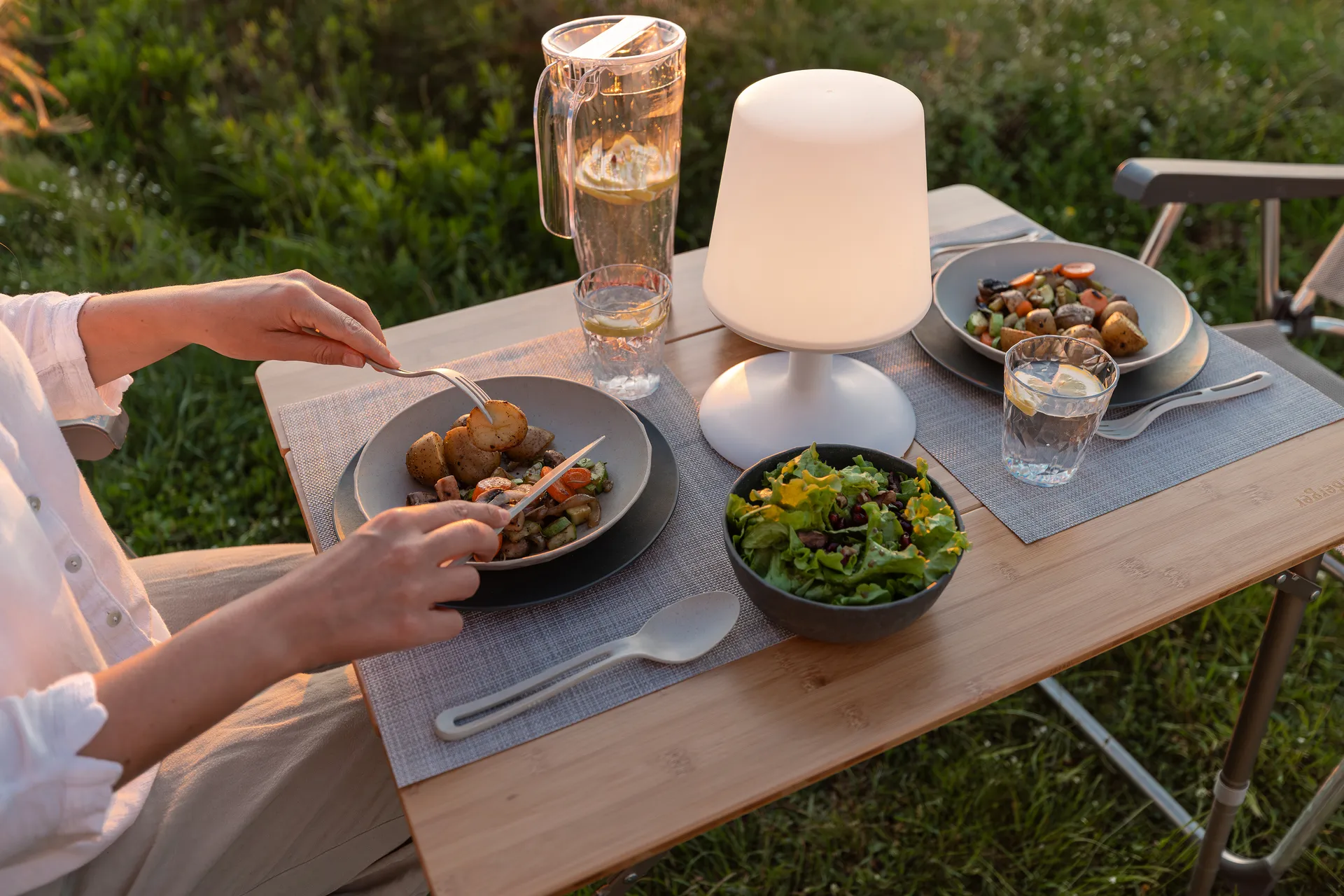 Club Göteborg-serviisi 16 osaa biocirk-termoplastia, Monivärinen Koziol