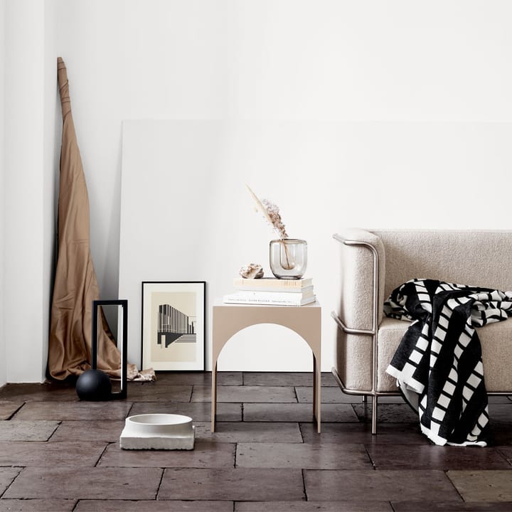Arch sivupöytä, Beige, small Kristina Dam Studio