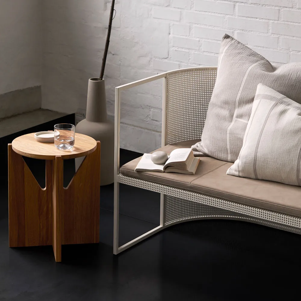 Bauhaus penkki, Beige Kristina Dam Studio