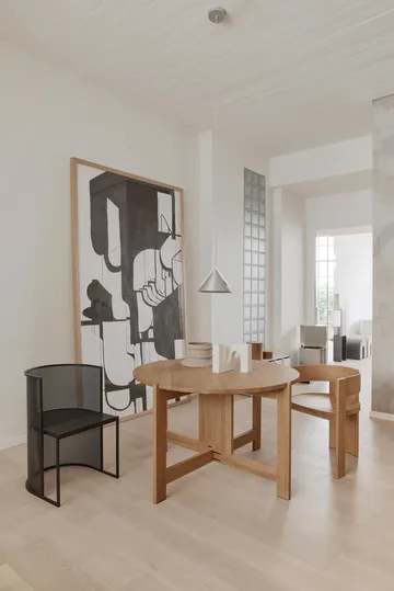 Collector tuoli - Lämmin lakattu tammi-pähkinä - Kristina Dam Studio