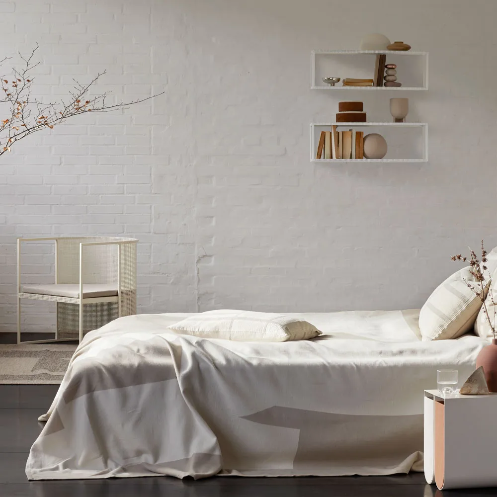 Grid seinähylly, White Kristina Dam Studio