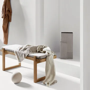 Minimal penkki - Oak - Kristina Dam Studio