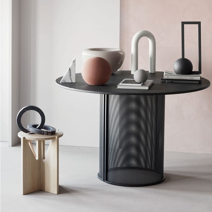 Stool rahi, Oak black Kristina Dam Studio