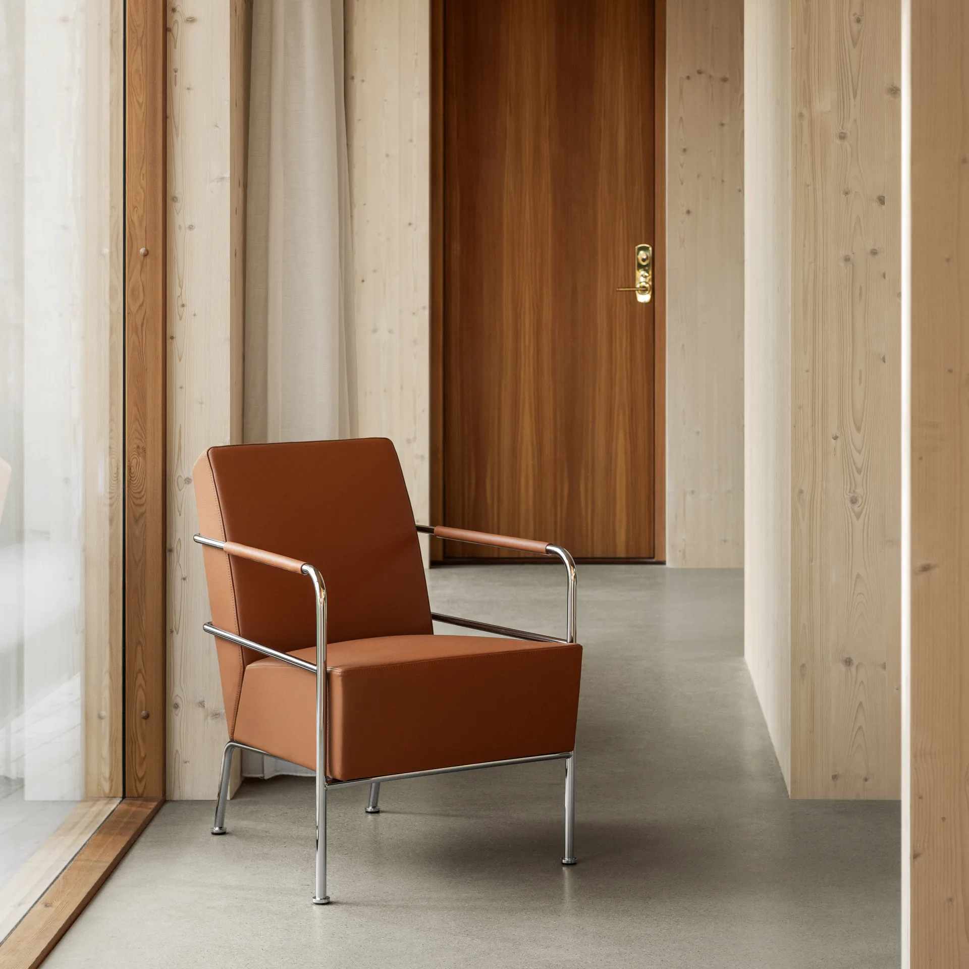 Cinema nojatuoli, Elmo Nordic nahka Cognac kromijalusta Lammhults