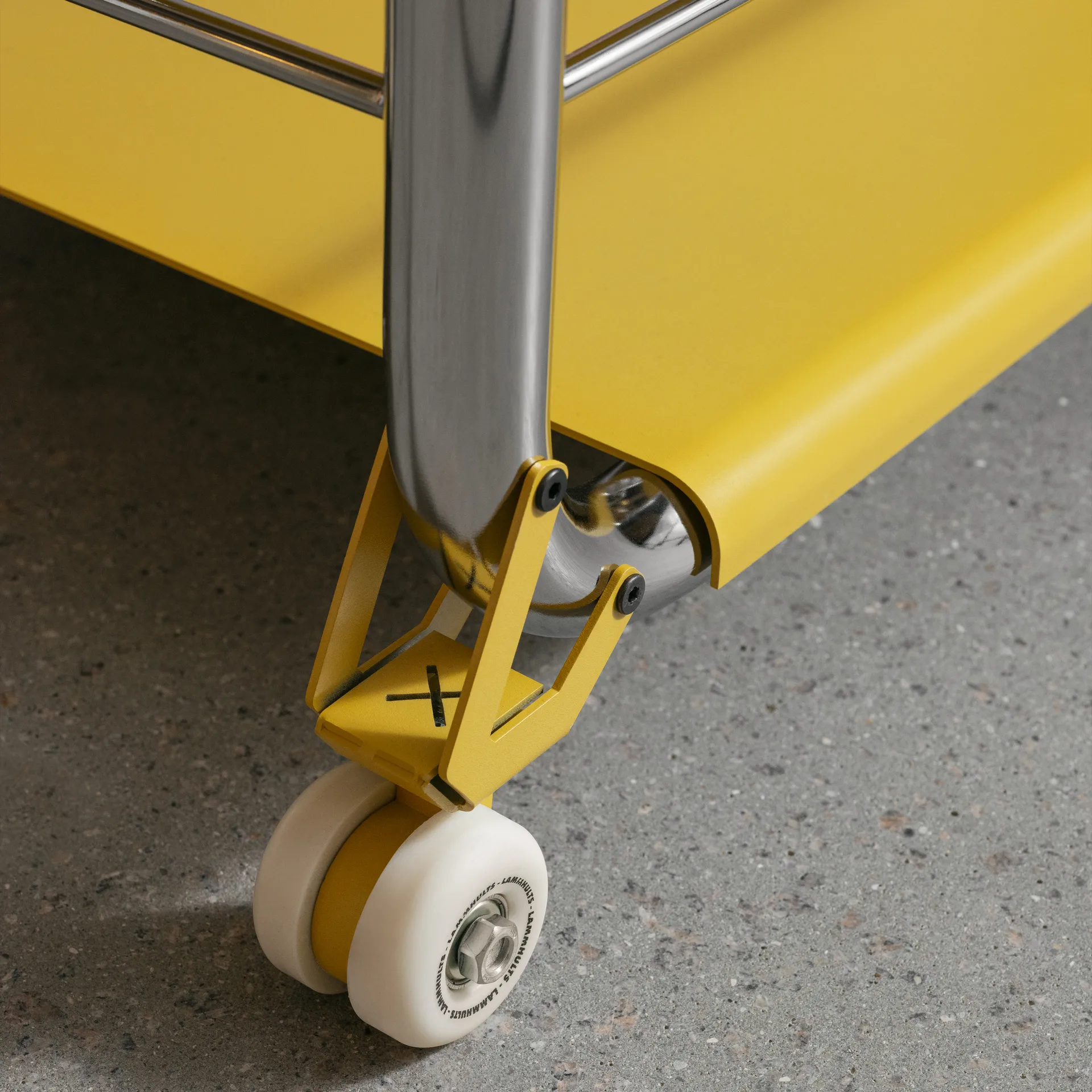 Tension rullavaunu, Krom signal yellow Lammhults