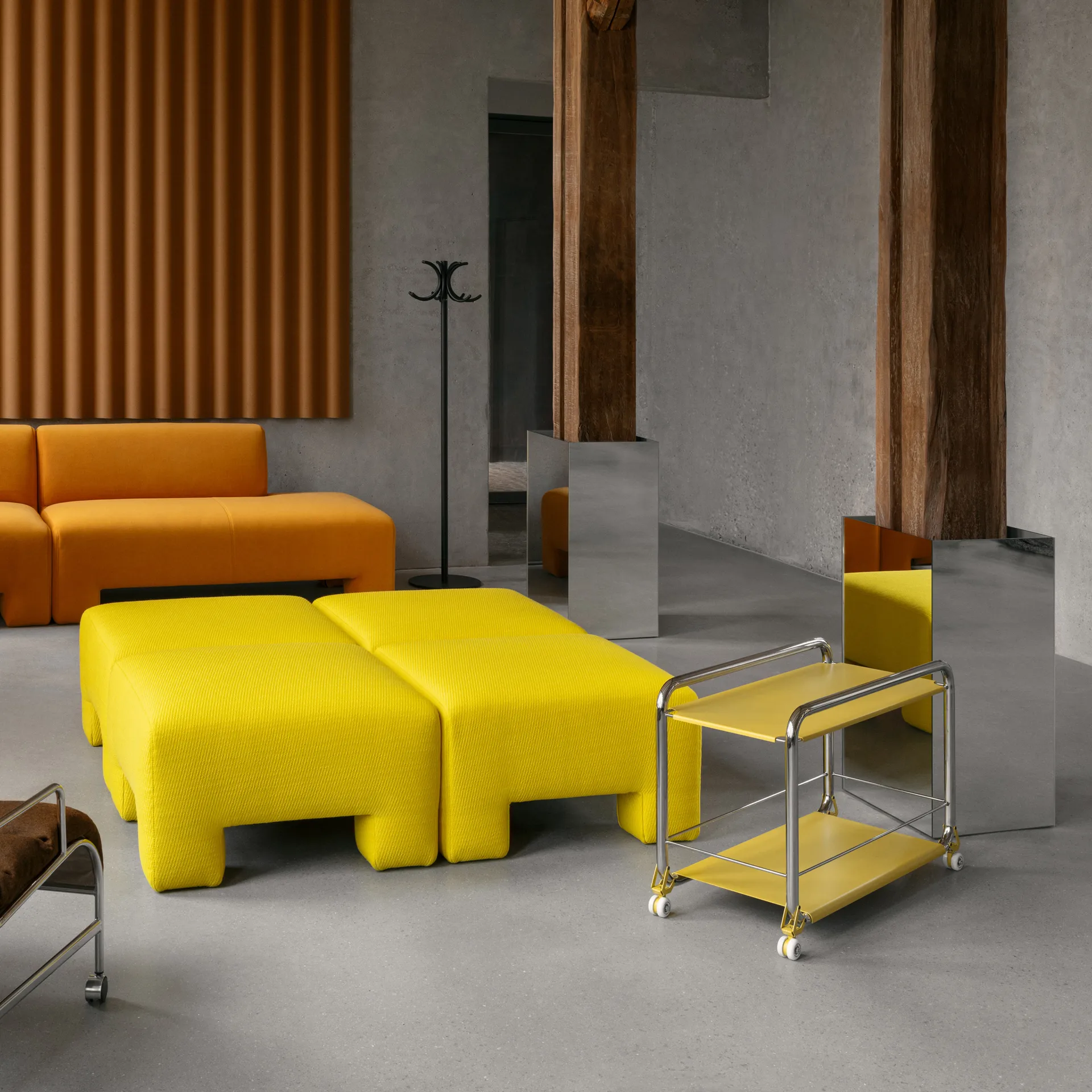 Tension rullavaunu, Krom signal yellow Lammhults