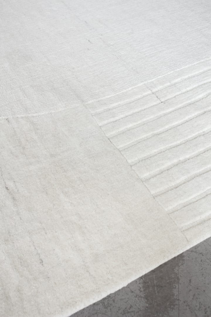 Circular villamatto 180 x 270 cm - Bone white - Layered