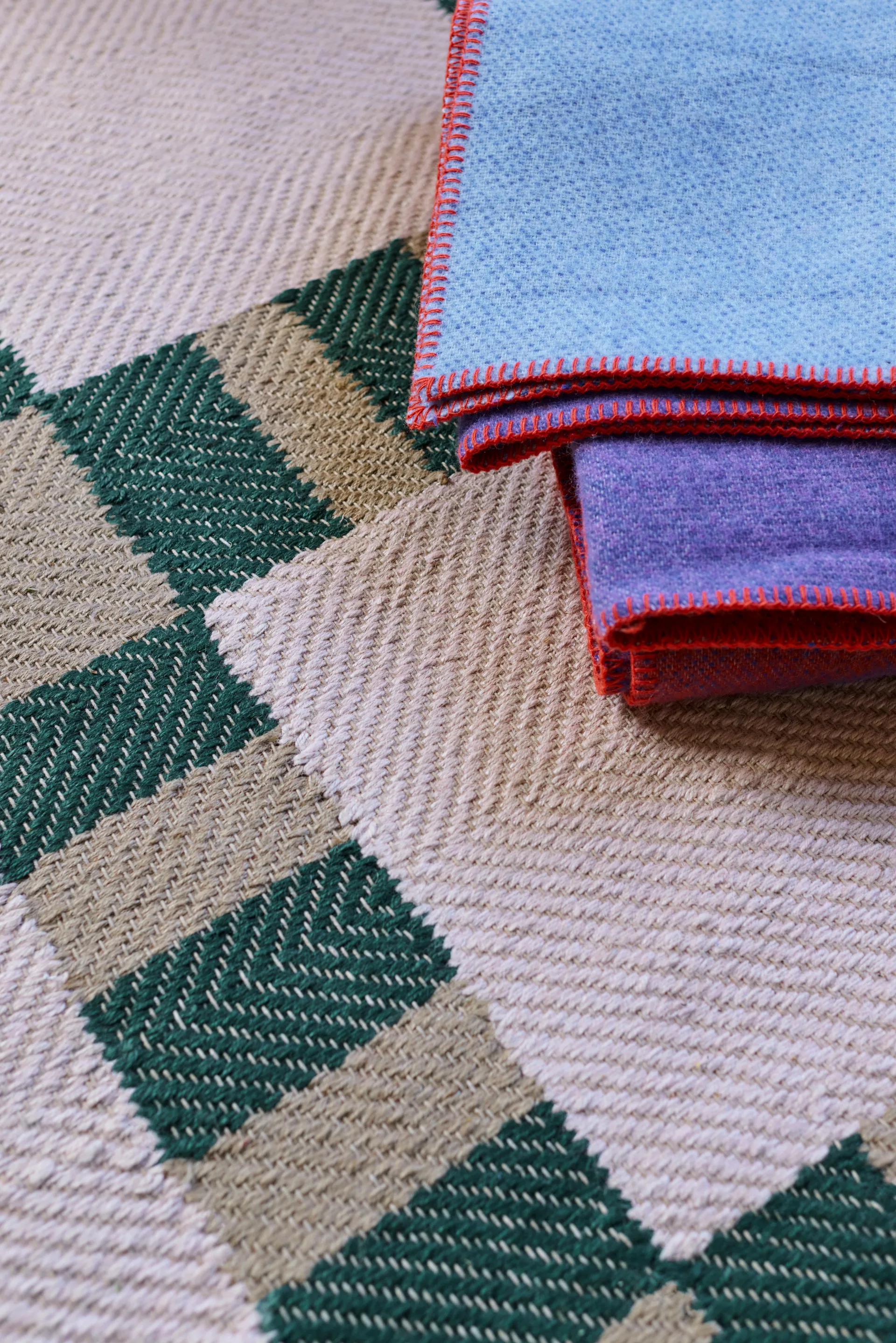 Evelina Kroon juuttimatto 180 x 270 cm, Korean chives Layered