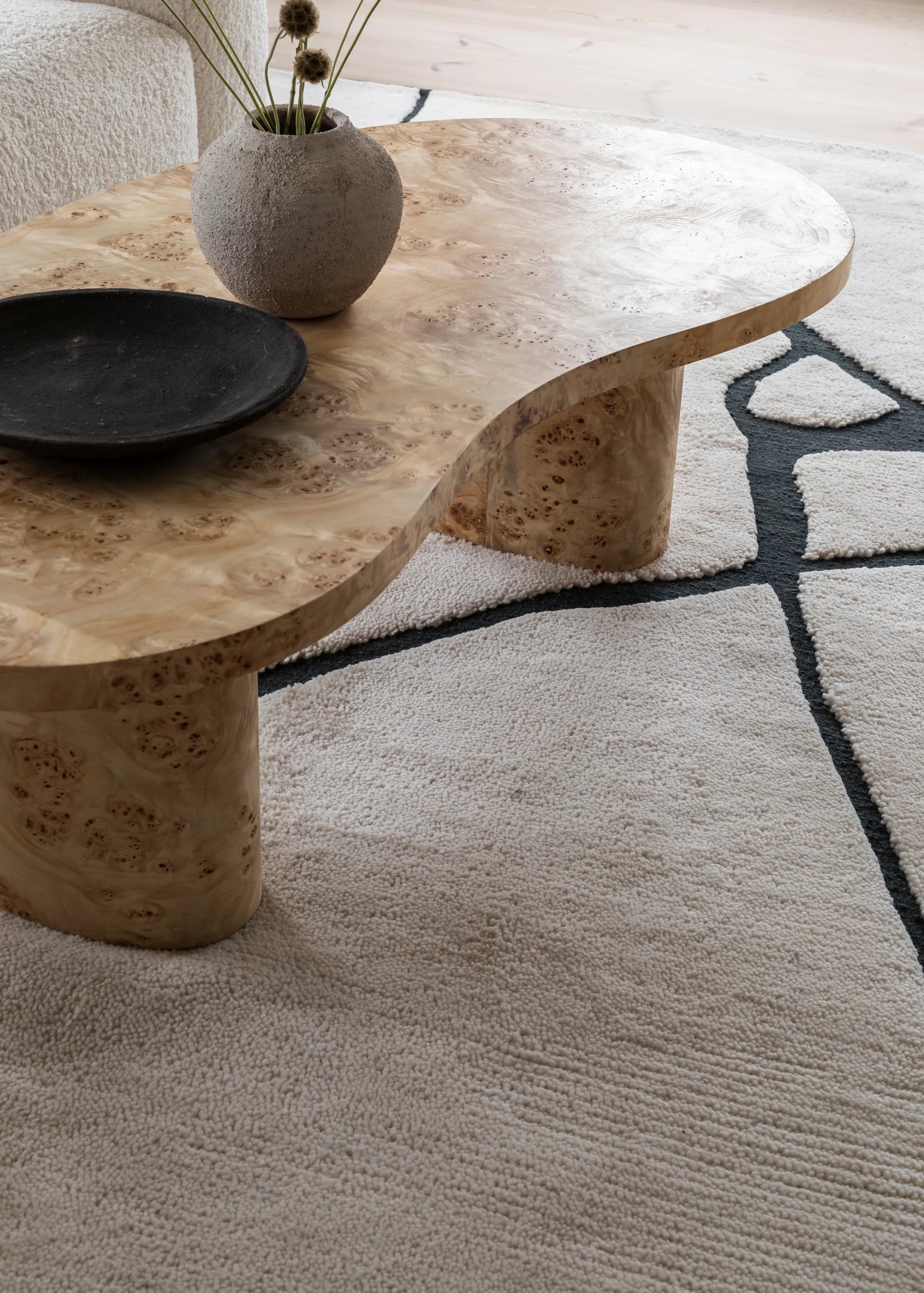 Gute villamatto, Black and white 250x350 cm Layered