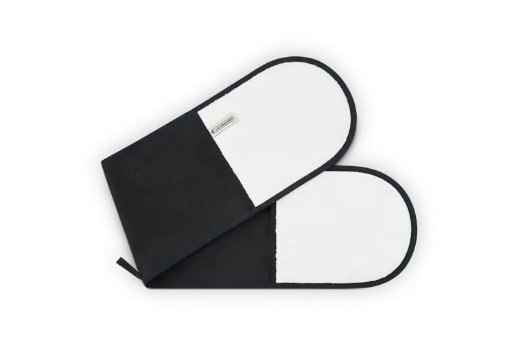 Kaksoisgrillikinnas, Musta Le Creuset