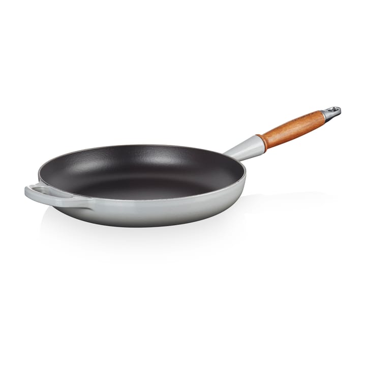 Le Creuset Signature -paistinpannu puukahvalla 28 cm, Mist Grey Le Creuset