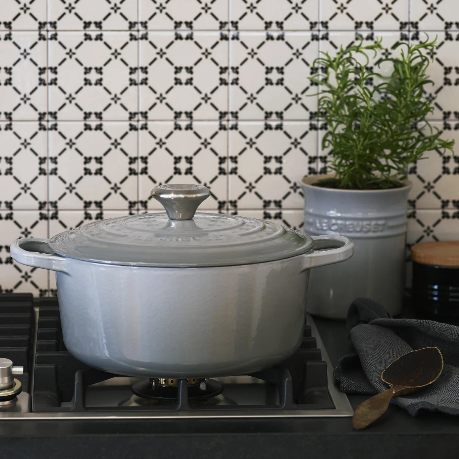 Le Creuset Signature Pyöreä pata 4.2 l, Mist Gray Le Creuset