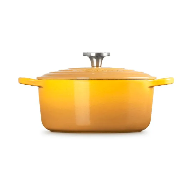 Le Creuset Signature valurautainen pyöreä pata, Nectar, 4,2 l Le Creuset