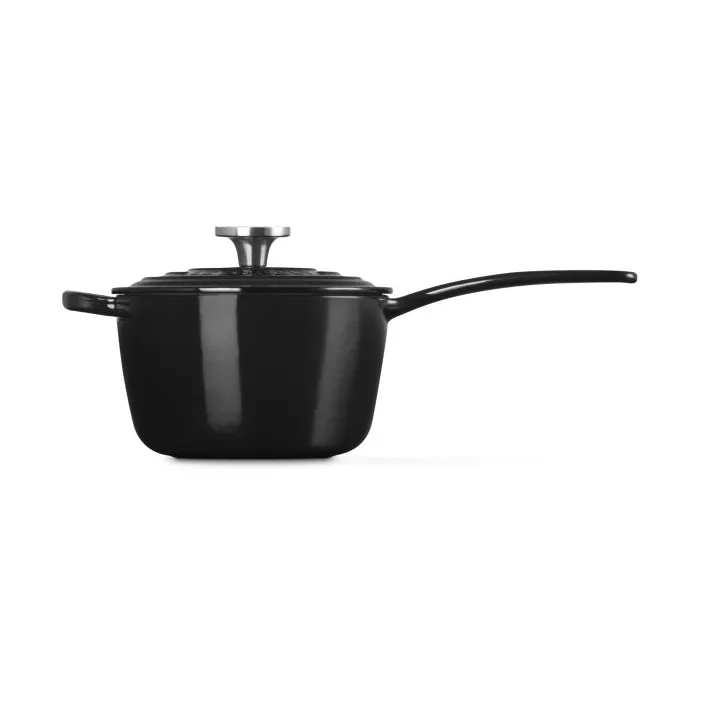 Le Creuset Signature valurautapata, Musta, 1,5 l Le Creuset