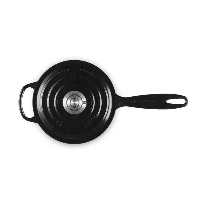 Le Creuset Signature valurautapata, Musta, 1,5 l Le Creuset