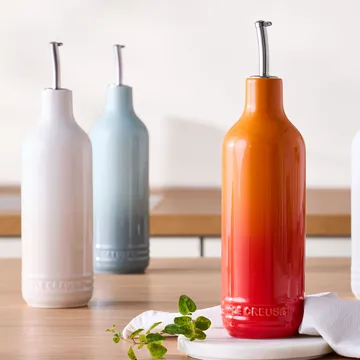 Signature kivikeramiikka öljypullo 0,6 L - Tulivuori - Le Creuset