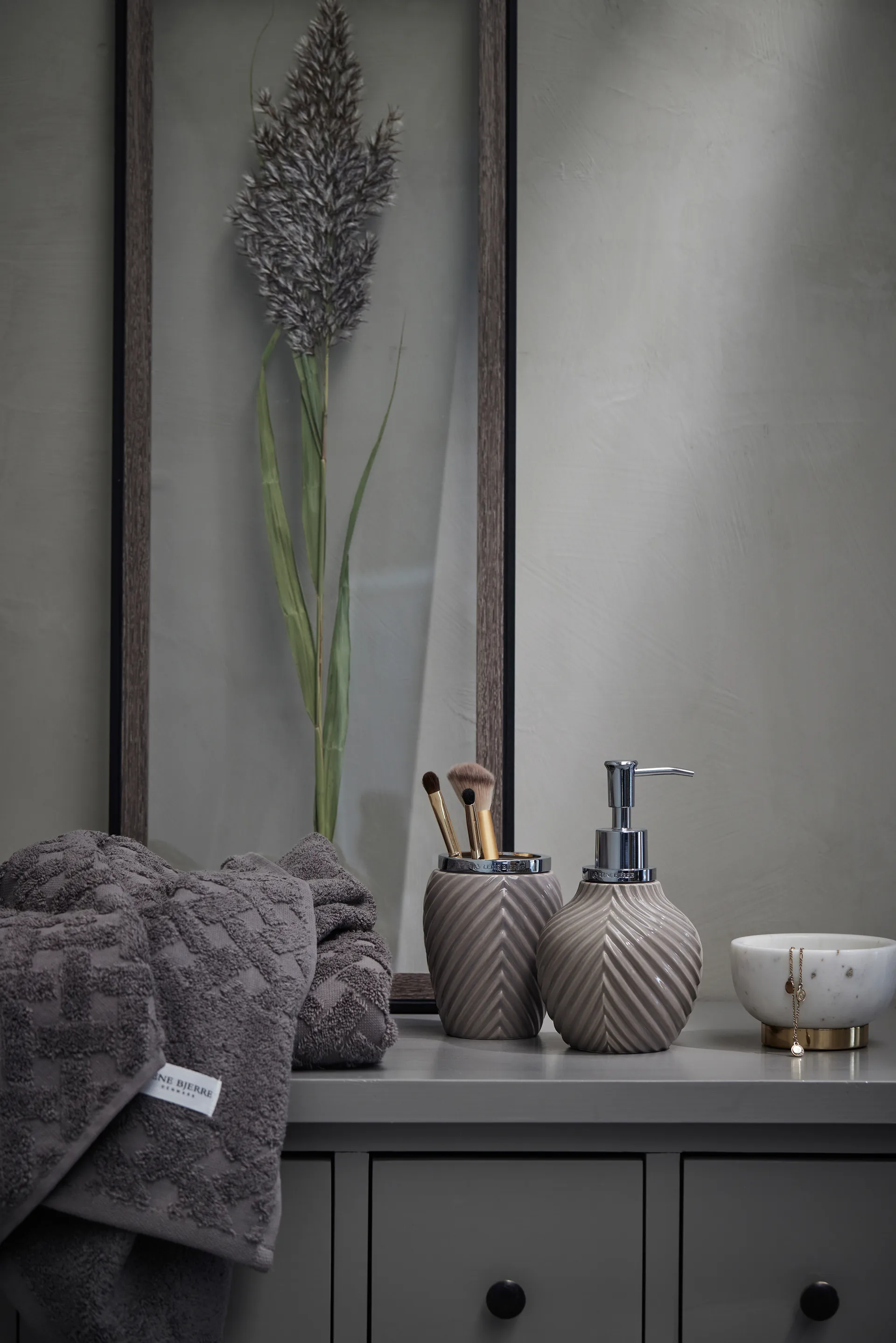 Ellia kulho Ø 10 cm, Valkoinen-kulta Lene Bjerre