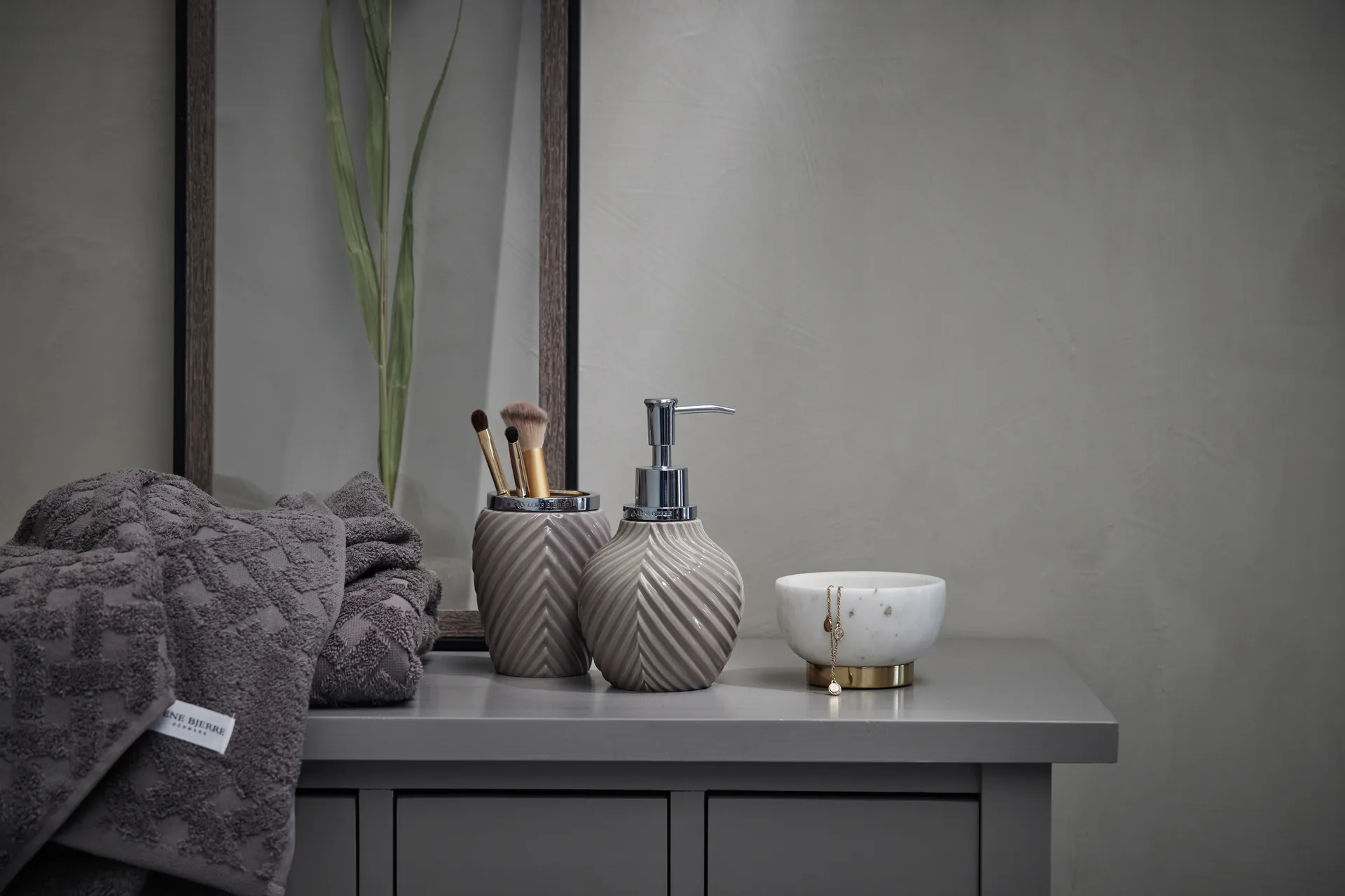 Ellia kulho Ø 10 cm, Valkoinen-kulta Lene Bjerre