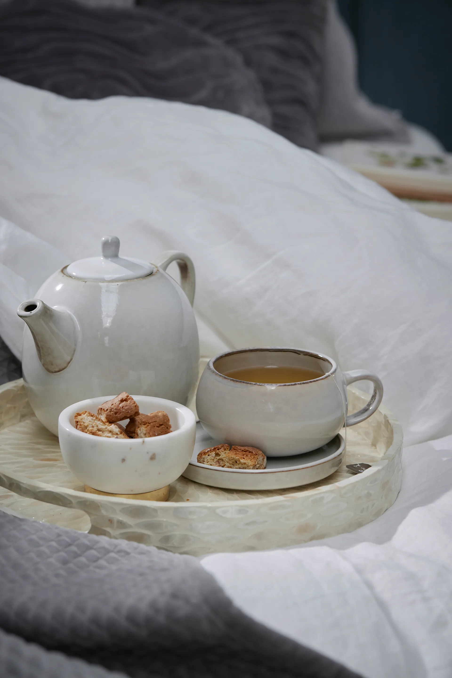 Ellia kulho Ø 10 cm, Valkoinen-kulta Lene Bjerre