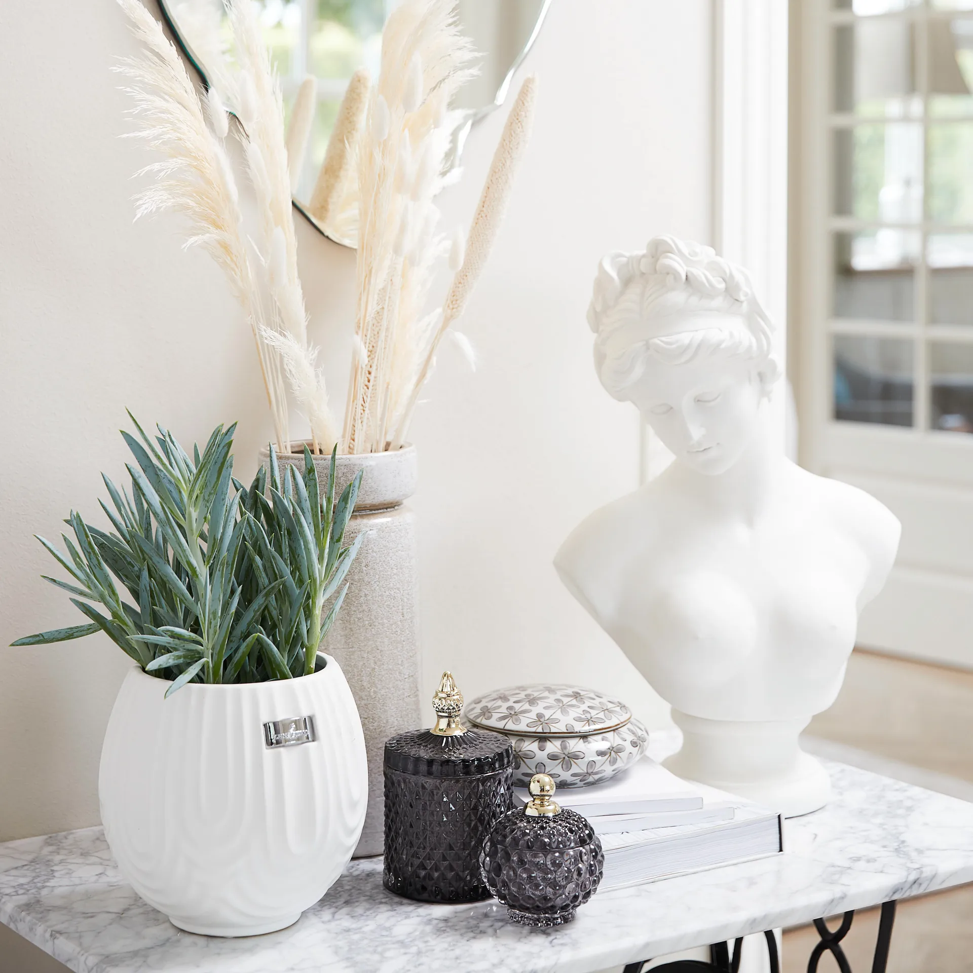 Serafina veistos valkoinen, 52 cm Lene Bjerre