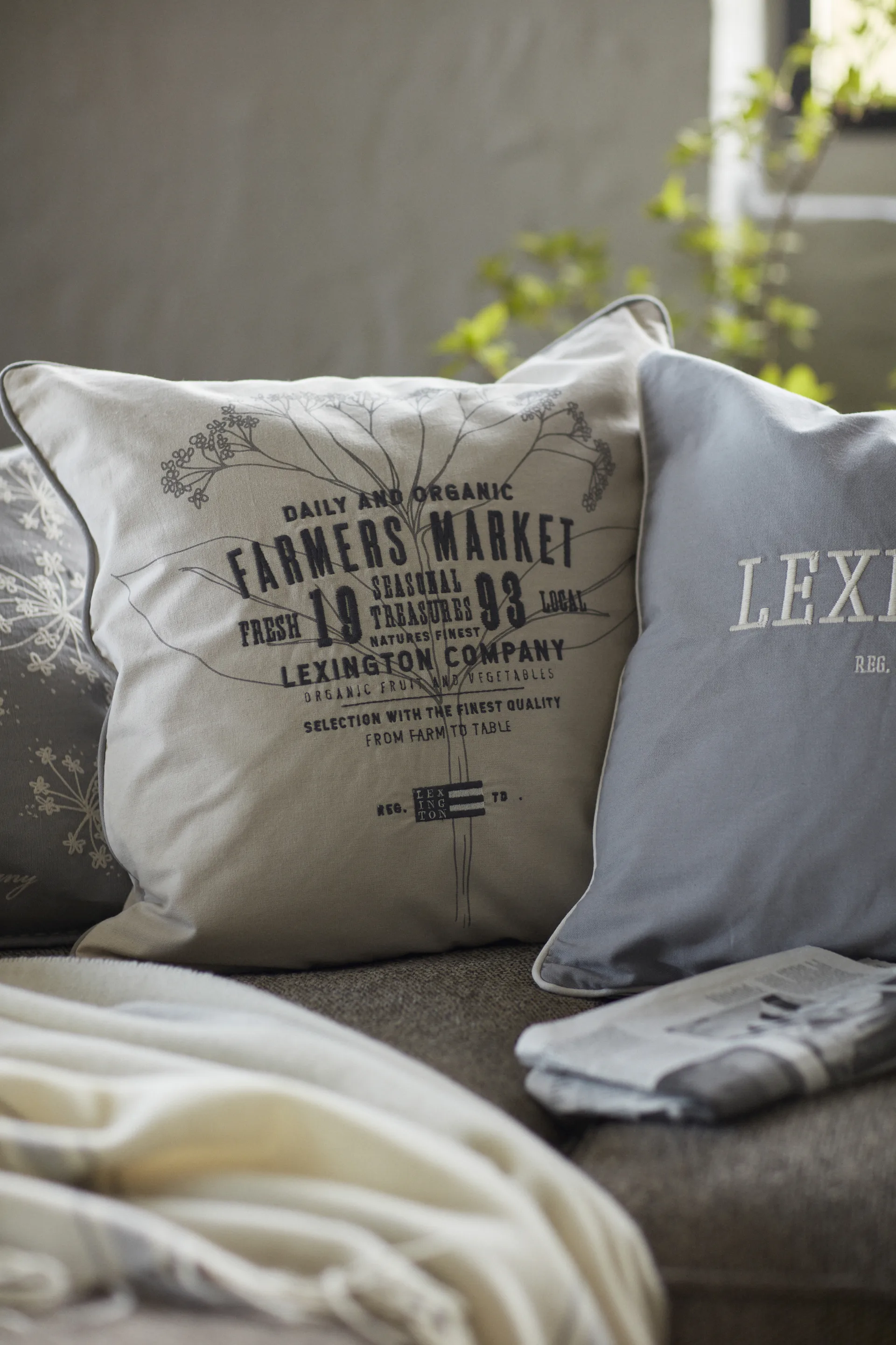 Farmers Market -tyynynpäällinen 50 x 50 cm, Beige Lexington