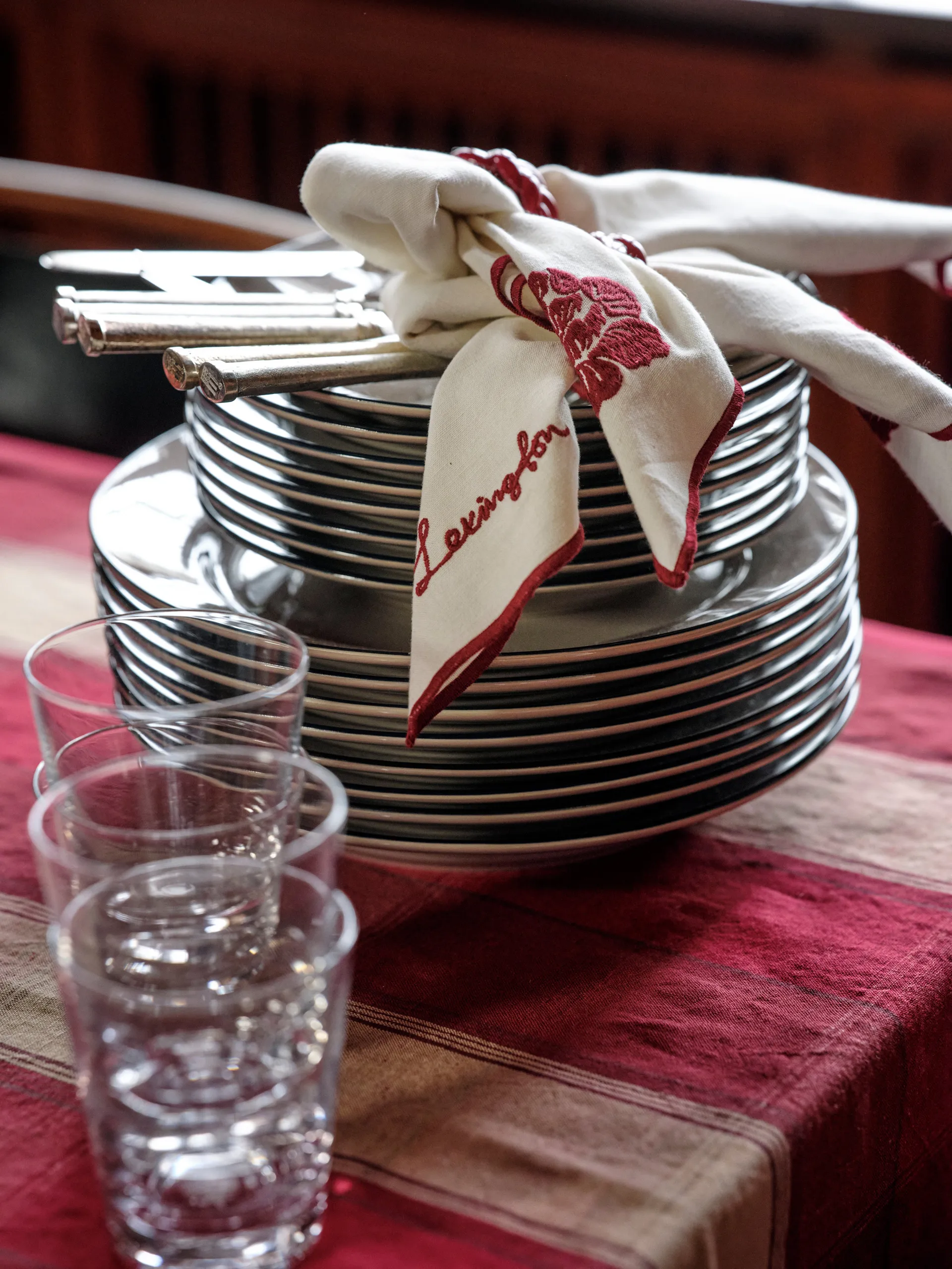 Flower pellava-puuvilla lautasliina 50x50 cm, Valko-punainen Lexington