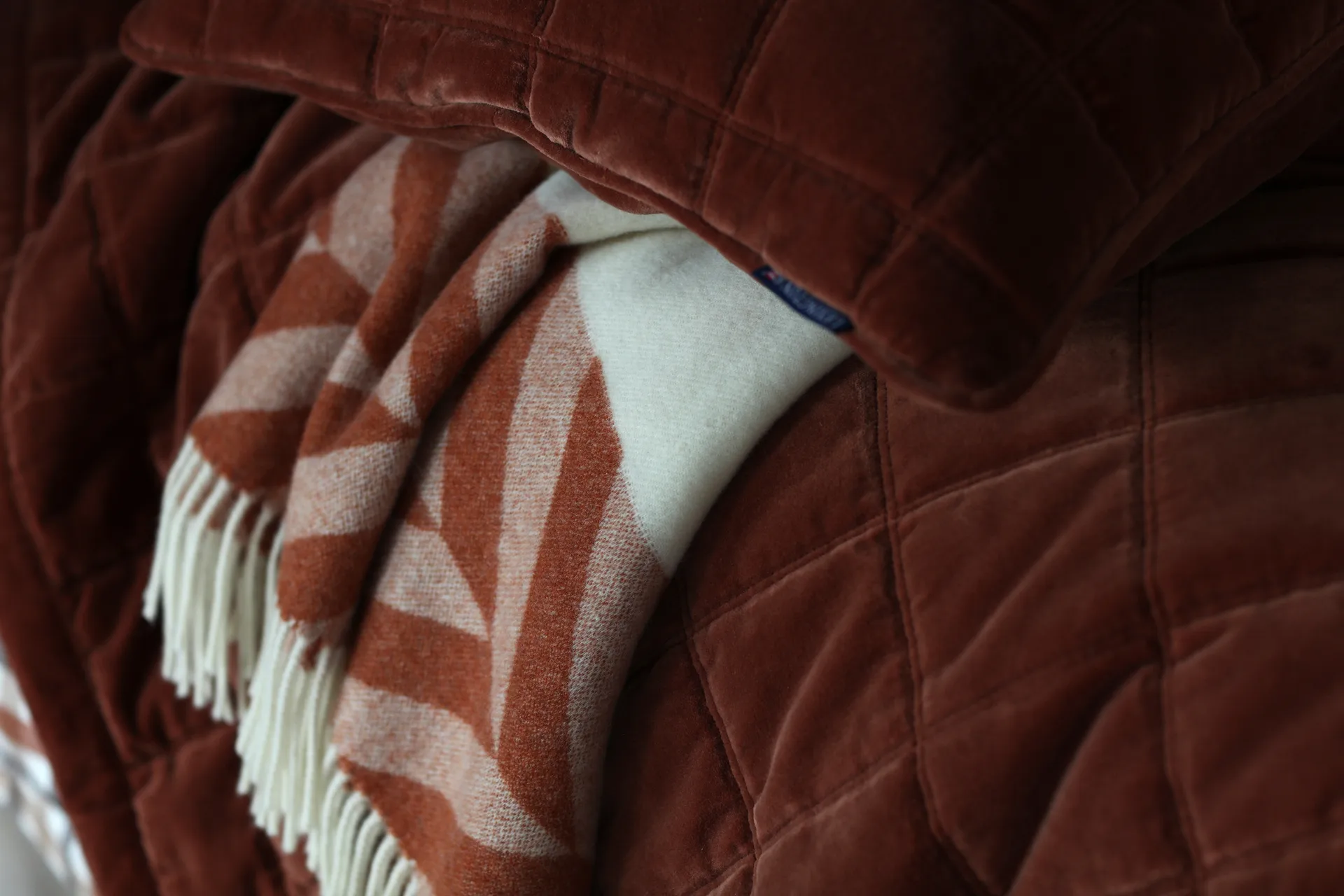 Herringbone Striped Recycled Wool peite 130x170 cm, Copper-brown Lexington