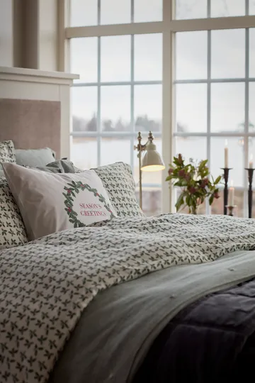 Holiday Printed Organic Cotton -tyynyliina 50 x 60 cm - White-green-red - Lexington