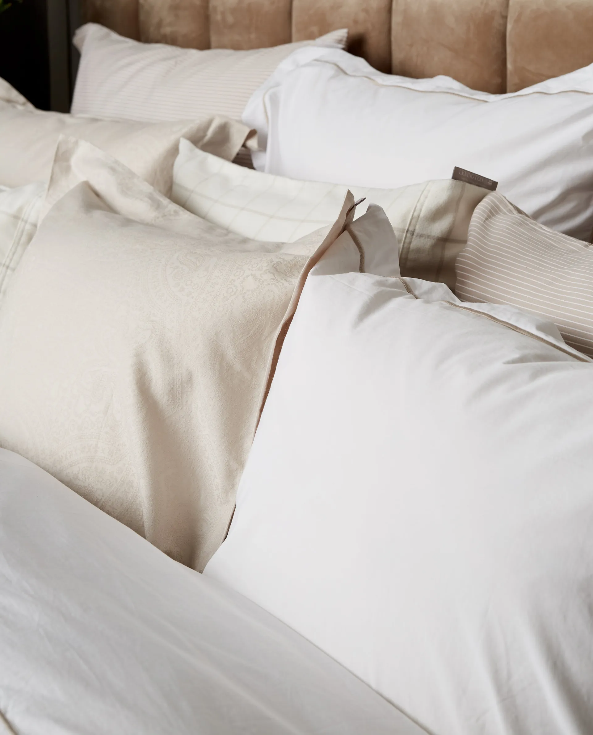 Hotel Sateen Jacquard tyynyliina 65x65 cm, Vaaleanbeige Lexington