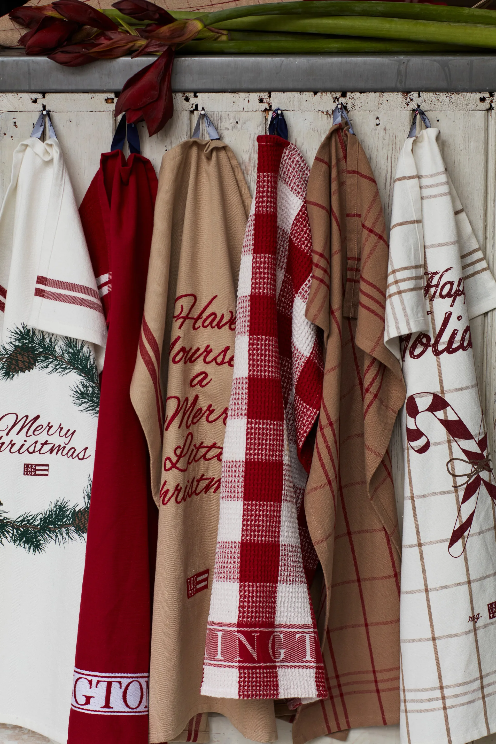 Merry Christmas Organic Cotton -keittiöpyyhe 50 x 70 cm, White-red-green Lexington