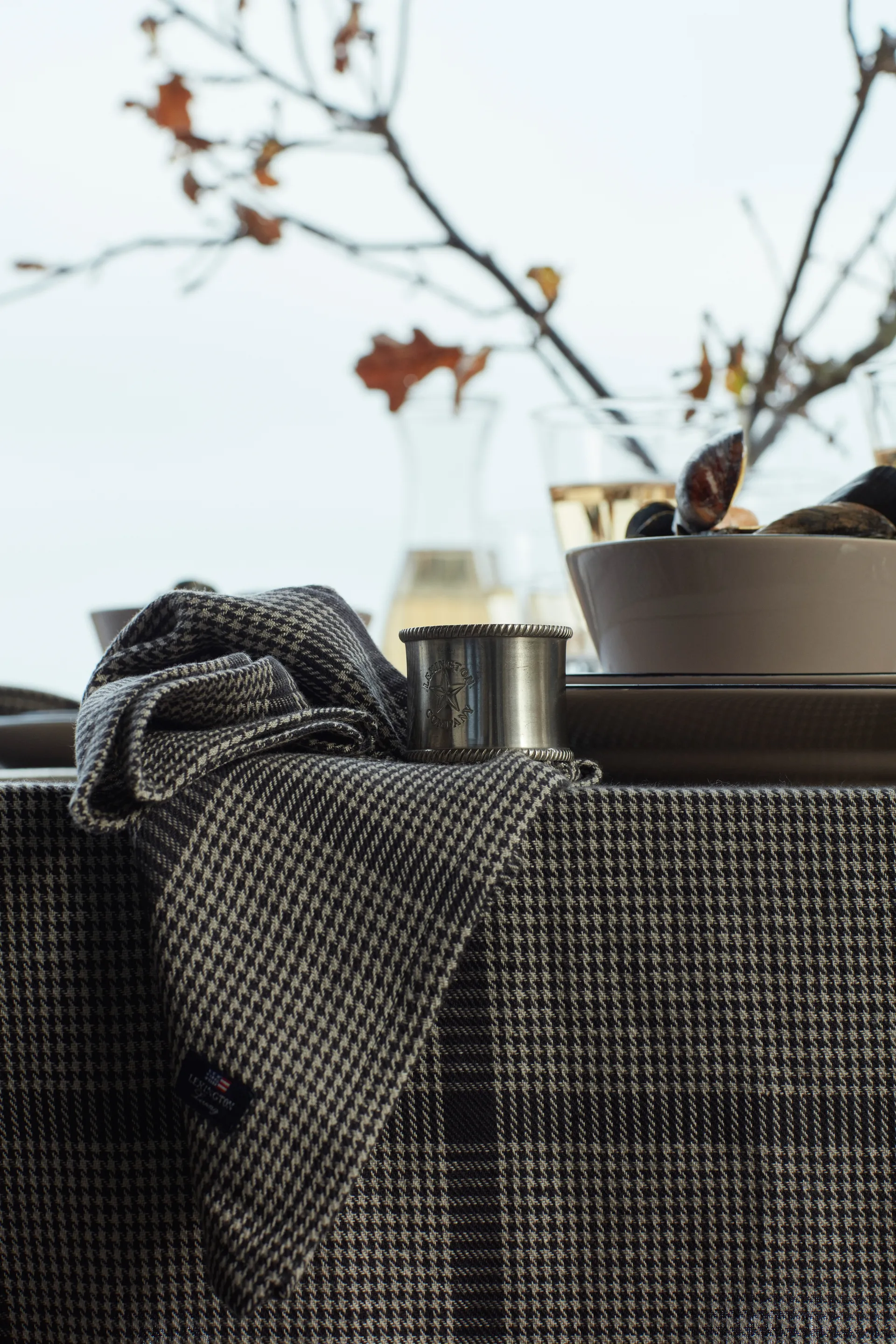 Pepita Check Cotton Linen pöytäliina 150x250 cm, Dark gray-beige Lexington
