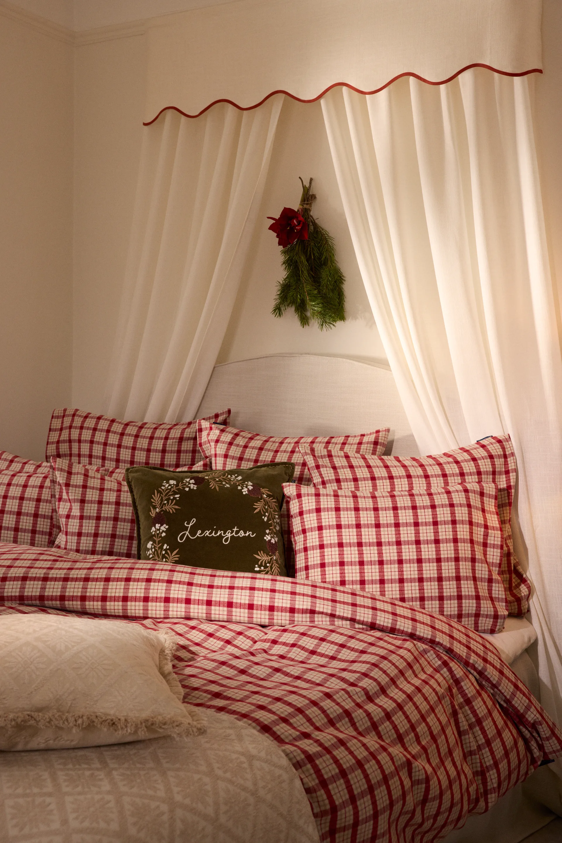 Punabeige ruudullinen puuvillaflanellipussilakanasetti 2 osaa, 50x60 cm, 150x210 cm Lexington