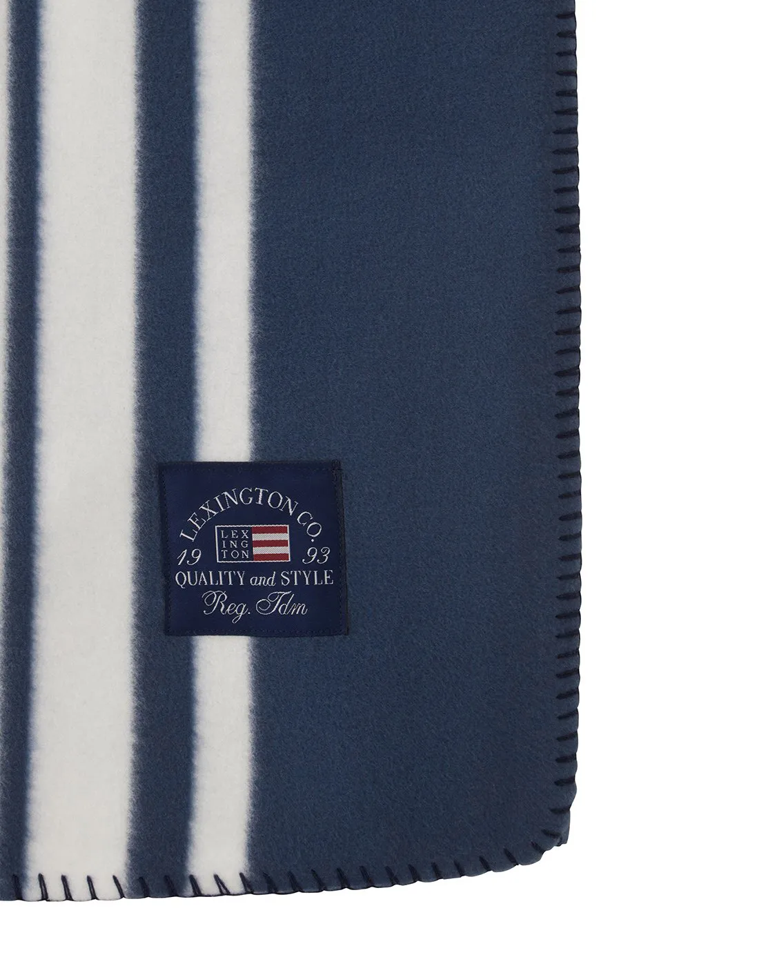 Striped Recycled Polyester fleecefiltti 130x170 cm, Navy Lexington