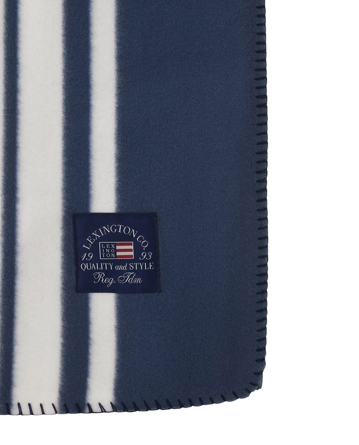 Striped Recycled Polyester fleecefiltti 130x170 cm - Navy - Lexington