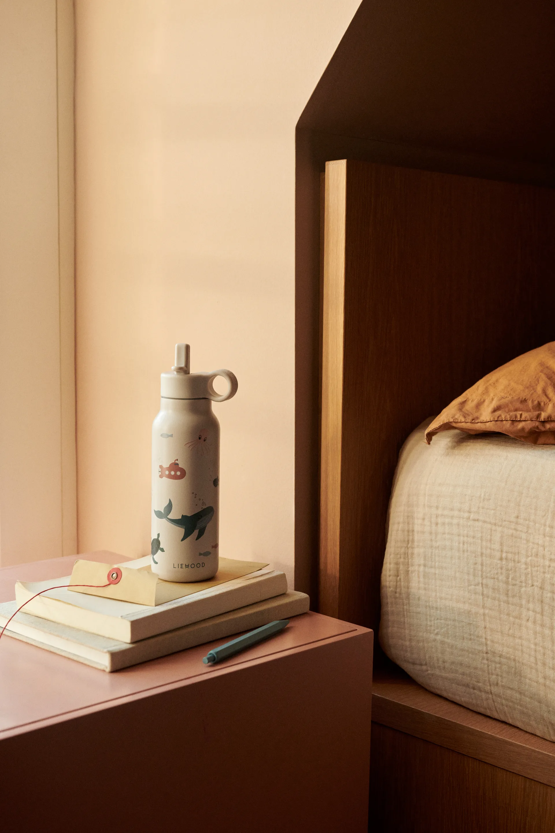 Falk vesipullo 35 cl, Sea creature-Sandy Liewood