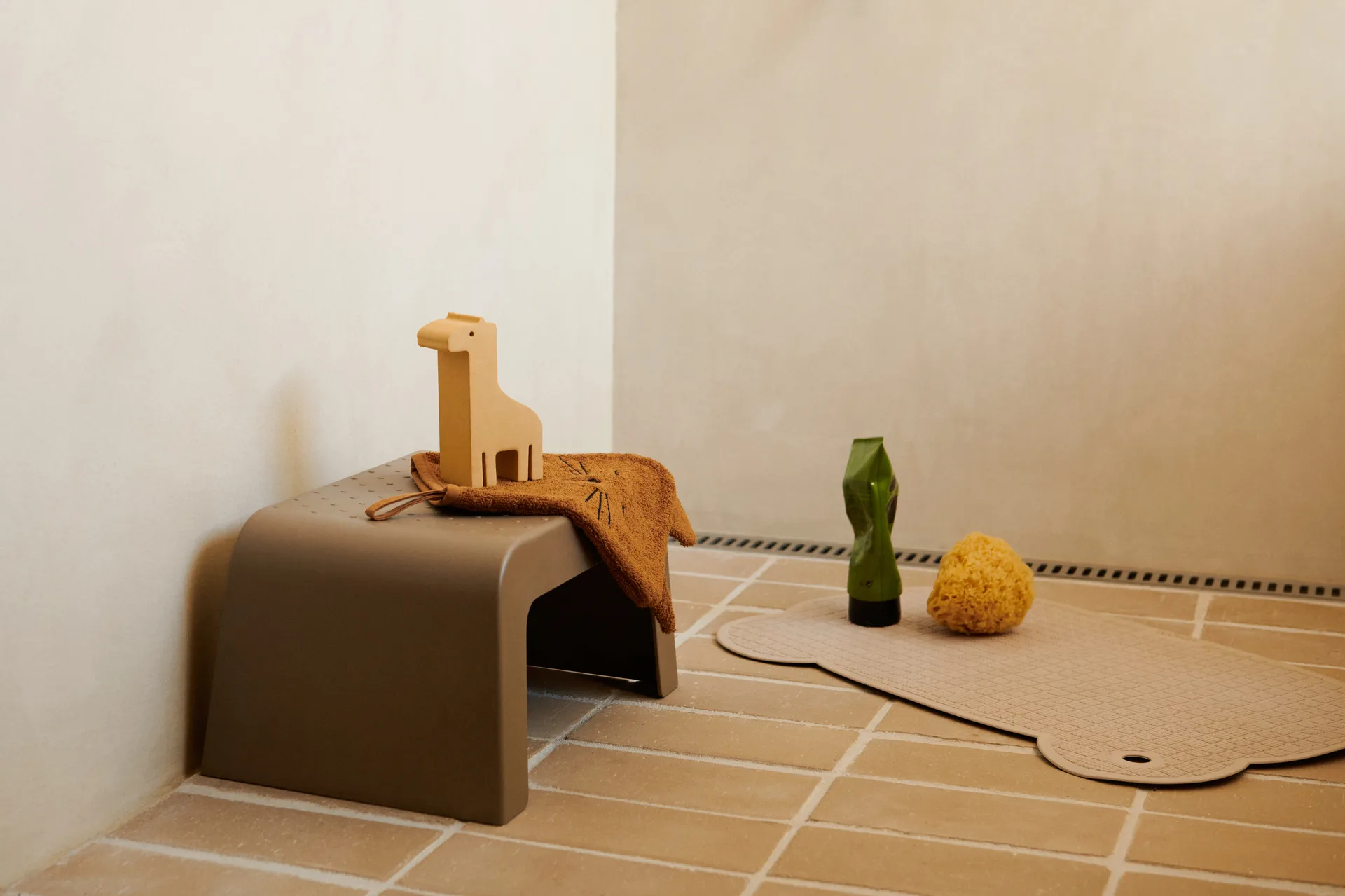 Ulla jakkara, Kauris Liewood