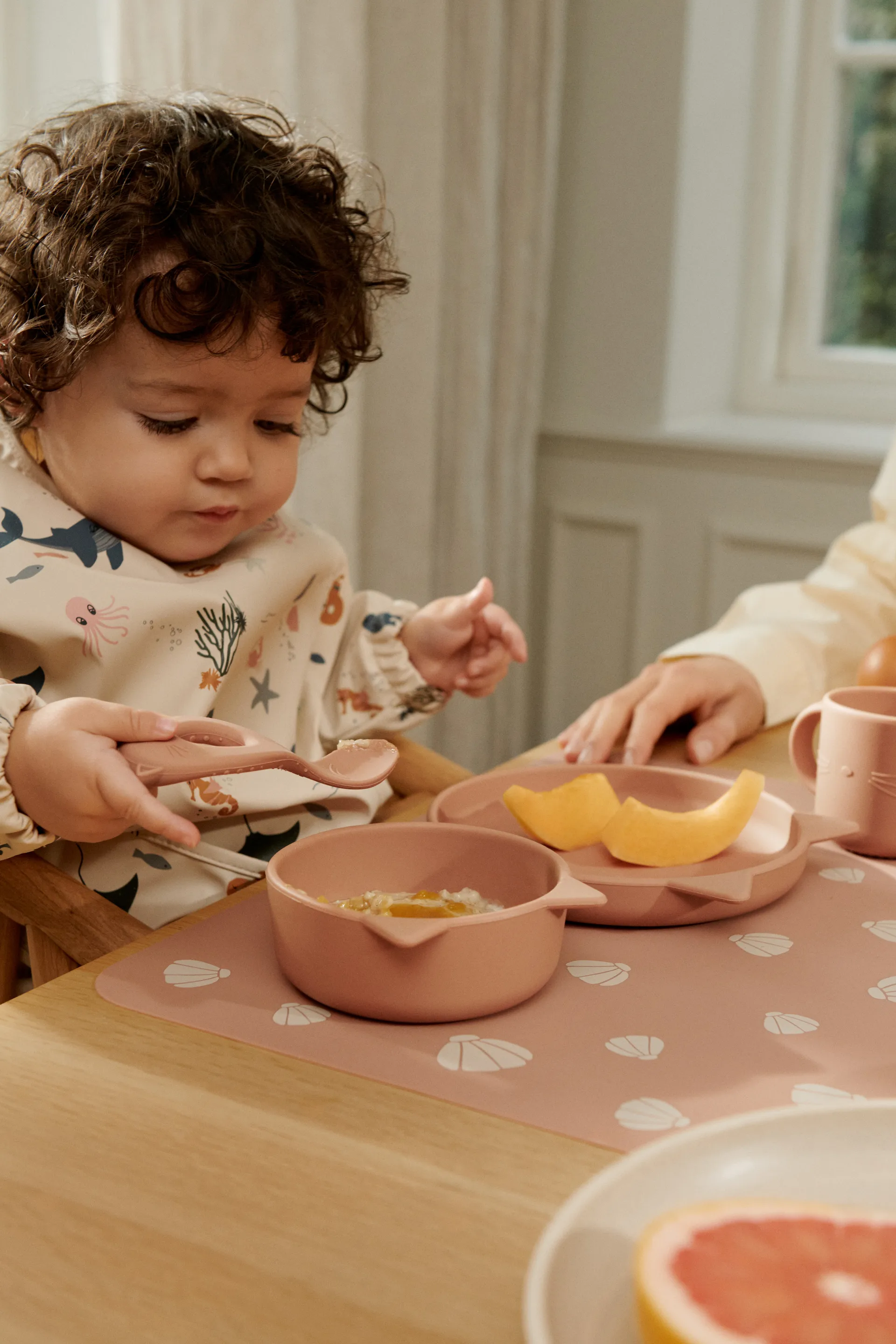 Vivi servissetti silikoni 4 osaa, Cat dark rose Liewood