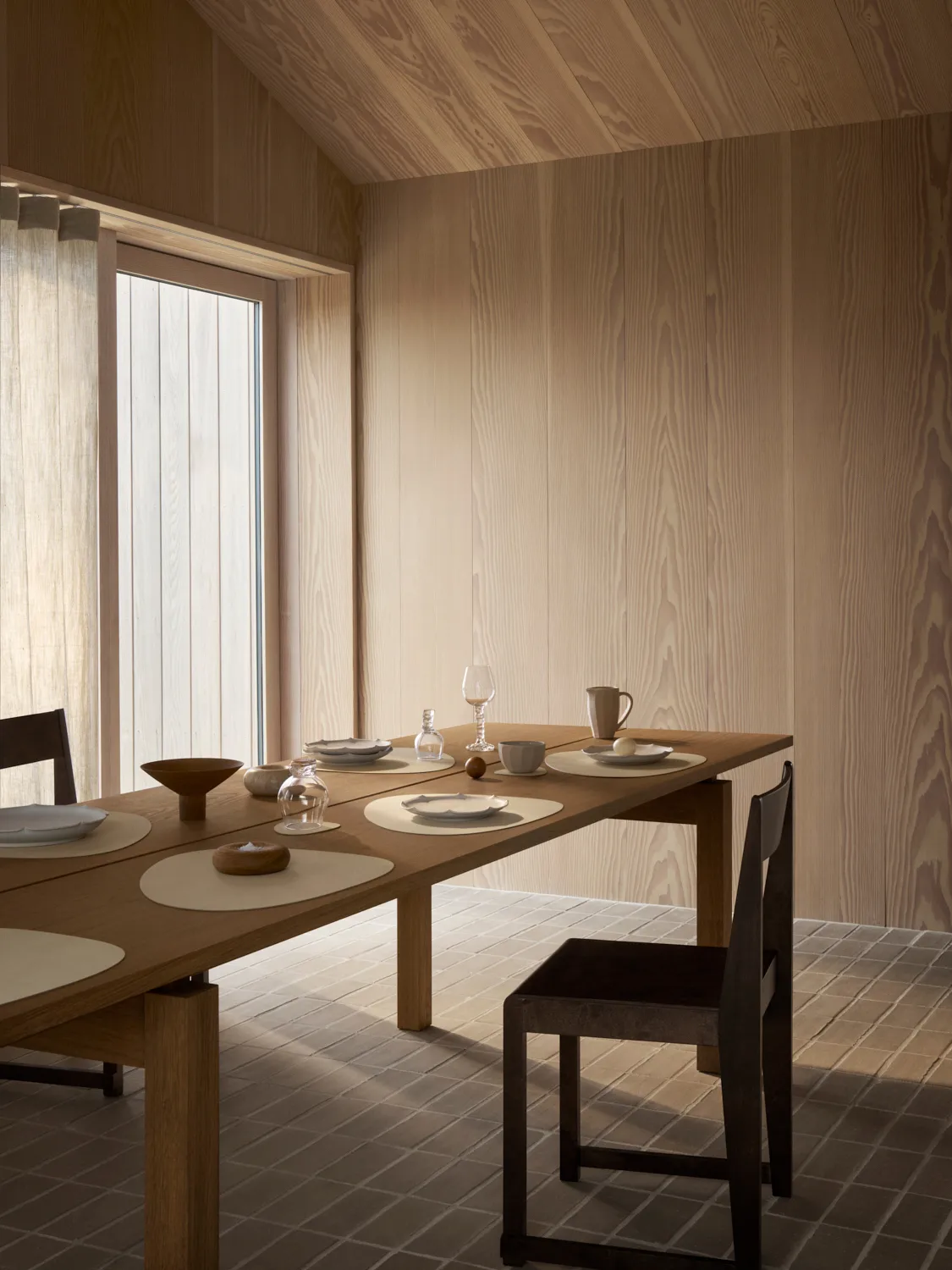 Corduroy pöytätabletti curve L, Vanilja LIND DNA