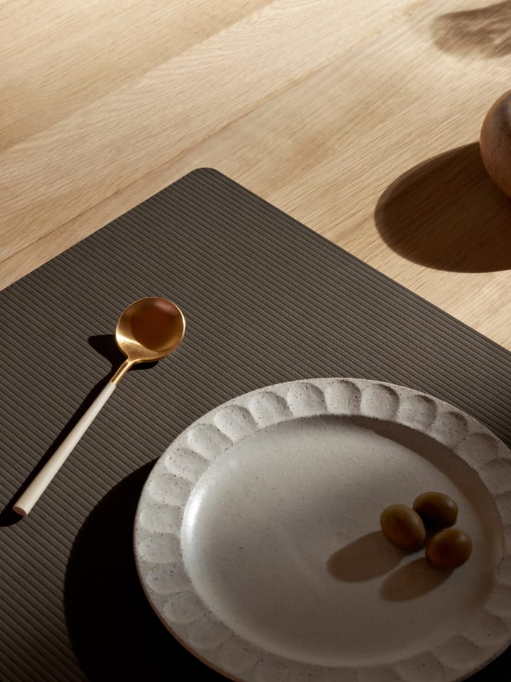 Corduroy pöytätabletti square L, Caviar LIND DNA