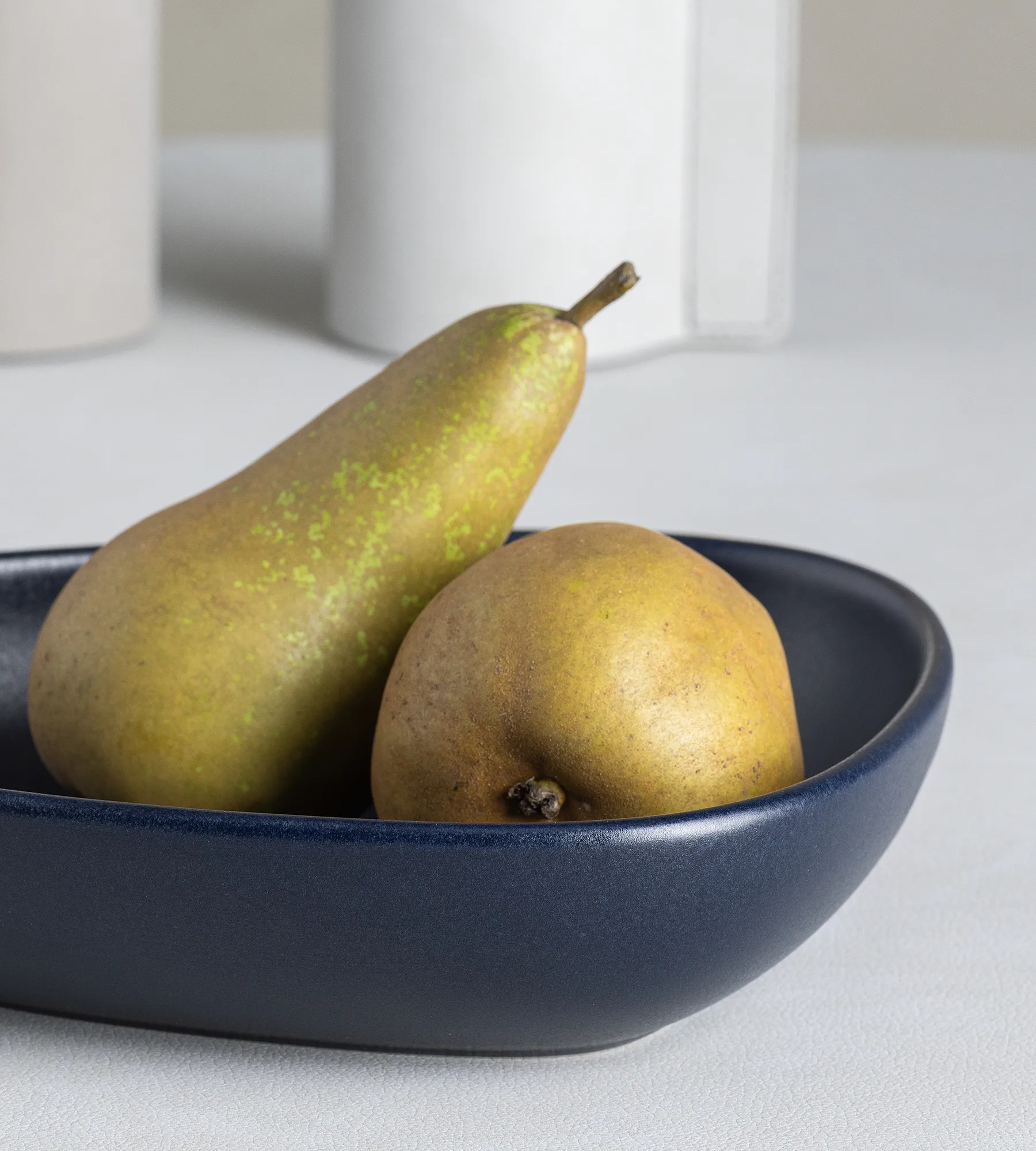 Curve Stoneware syvä lautanen 19x22 cm, Navy blue LIND DNA