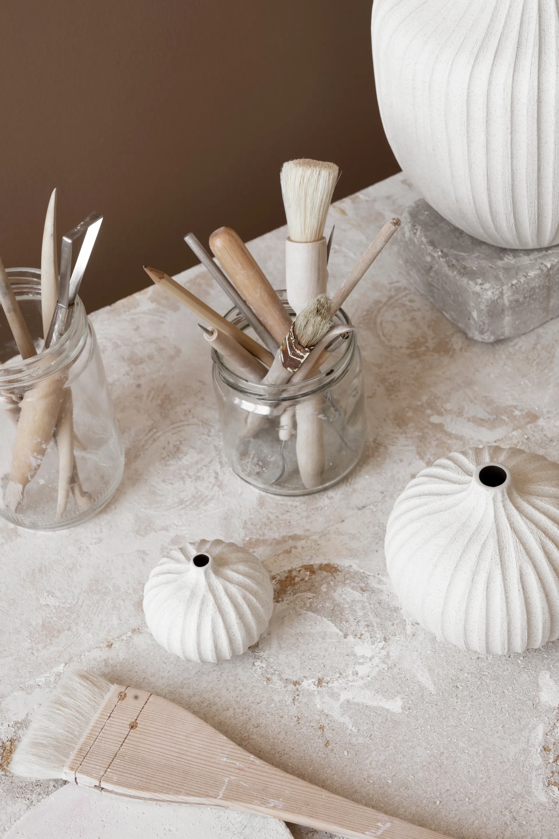 Bari vaasi, Sand white light deep line, S Lindform