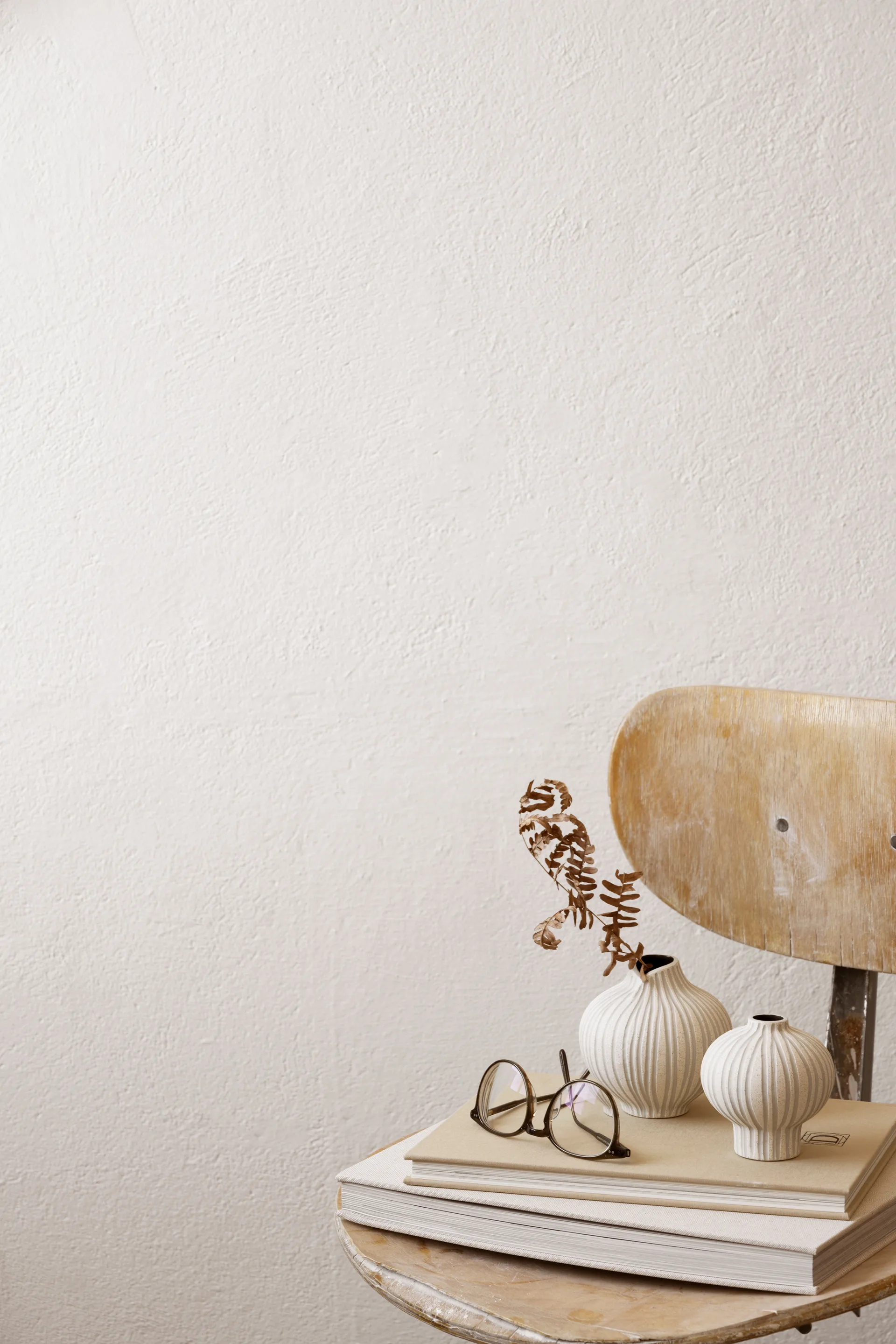 Cecilia maljakko, Sand white stone stripe Lindform